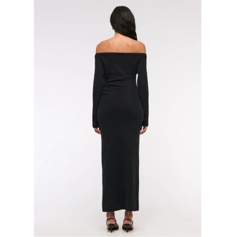 Abercrombie & Fitch Boucle Knit Off-the-Shoulder Ruched Maxi Dress Black LP